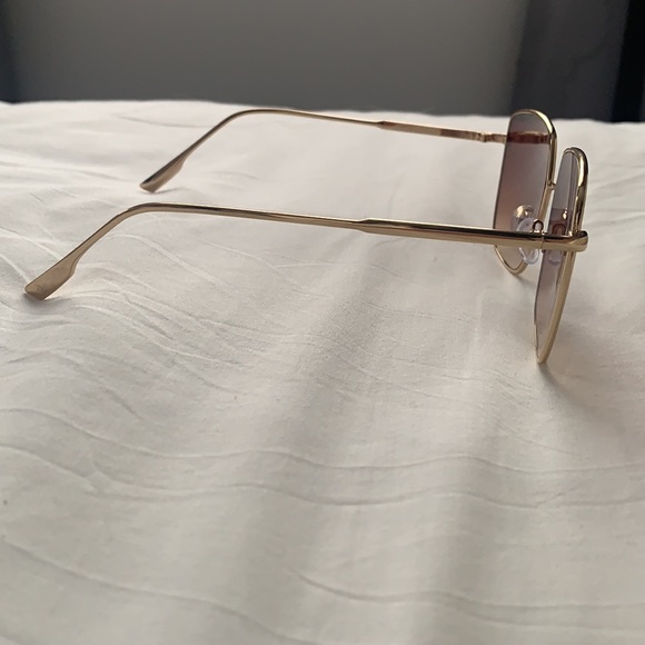 Retro oversized sunglasses - Picture 2 of 2